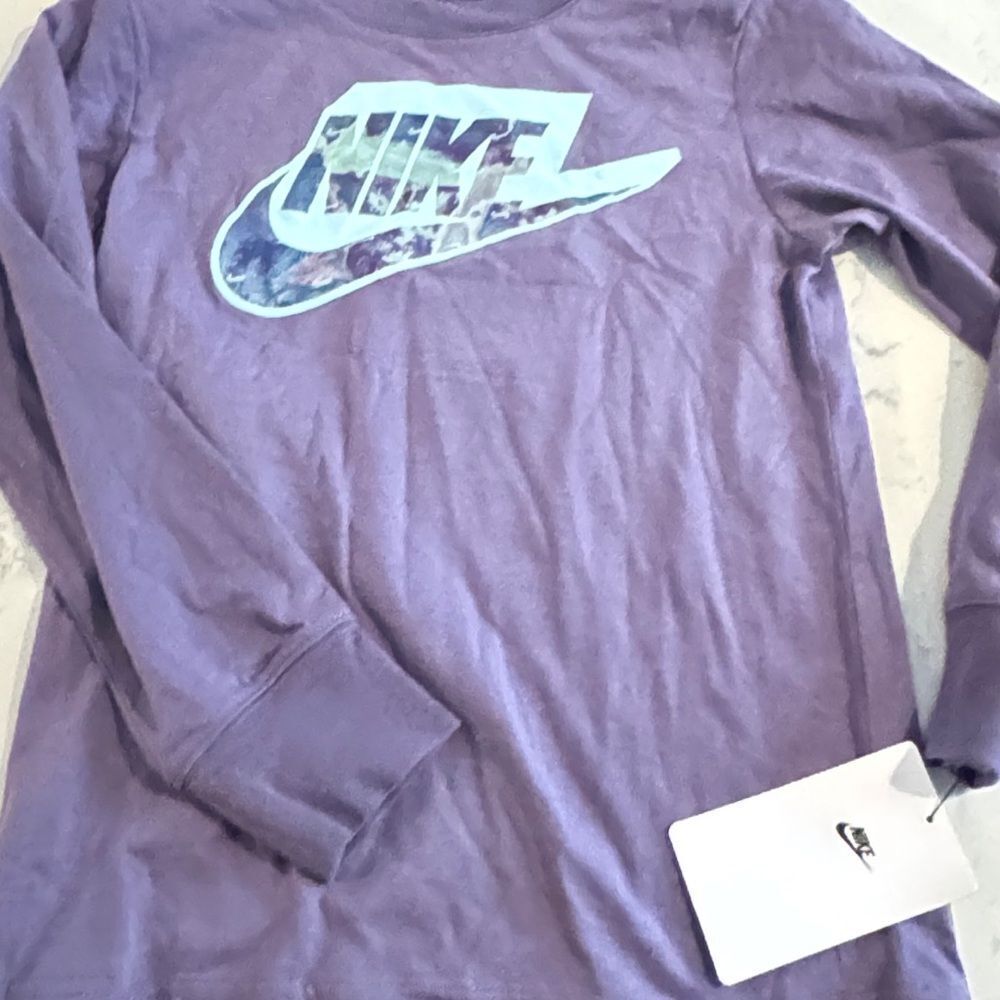 Nike Little Boys Futura Printed T-shirt size 7 Long Sleeve T-shirt Canyon Purple - Picture 6 of 8